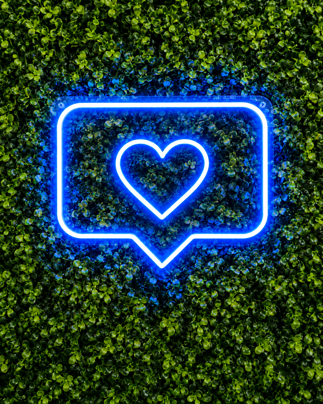 HEART LIKE NEON SIGN